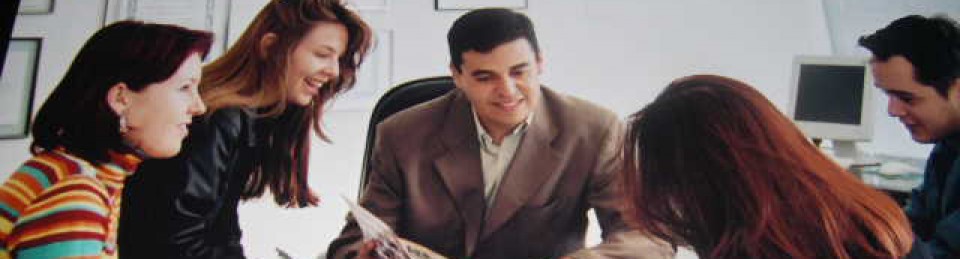 UM OLHAR PSICOLÓGICO E CRÍTICO