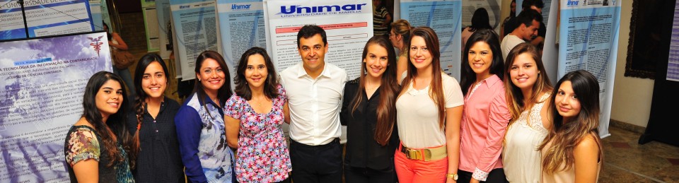 UM OLHAR PSICOLÓGICO E CRÍTICO