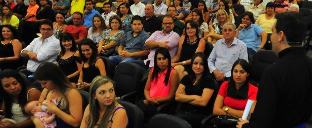 UM OLHAR PSICOLÓGICO E CRÍTICO