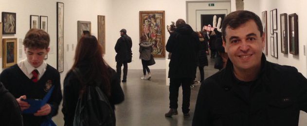 UM OLHAR PSICOLÓGICO E CRÍTICO