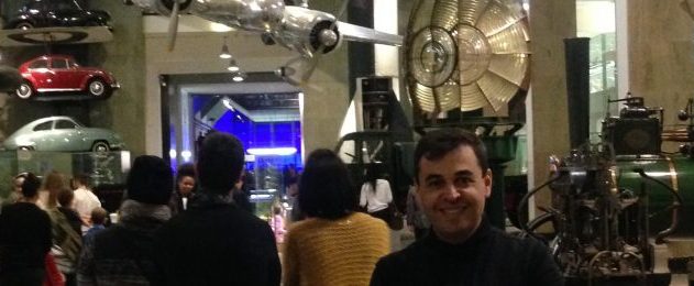 UM OLHAR PSICOLÓGICO E CRÍTICO