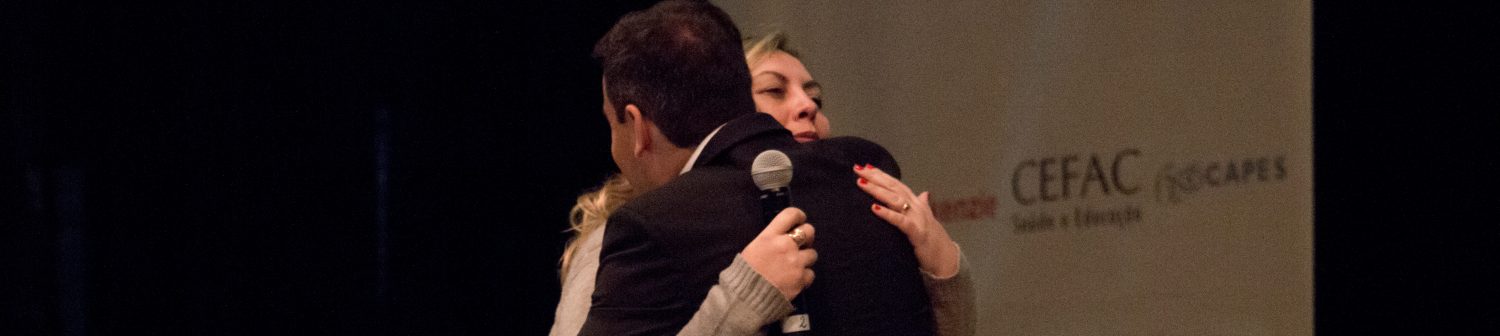 UM OLHAR PSICOLÓGICO E CRÍTICO