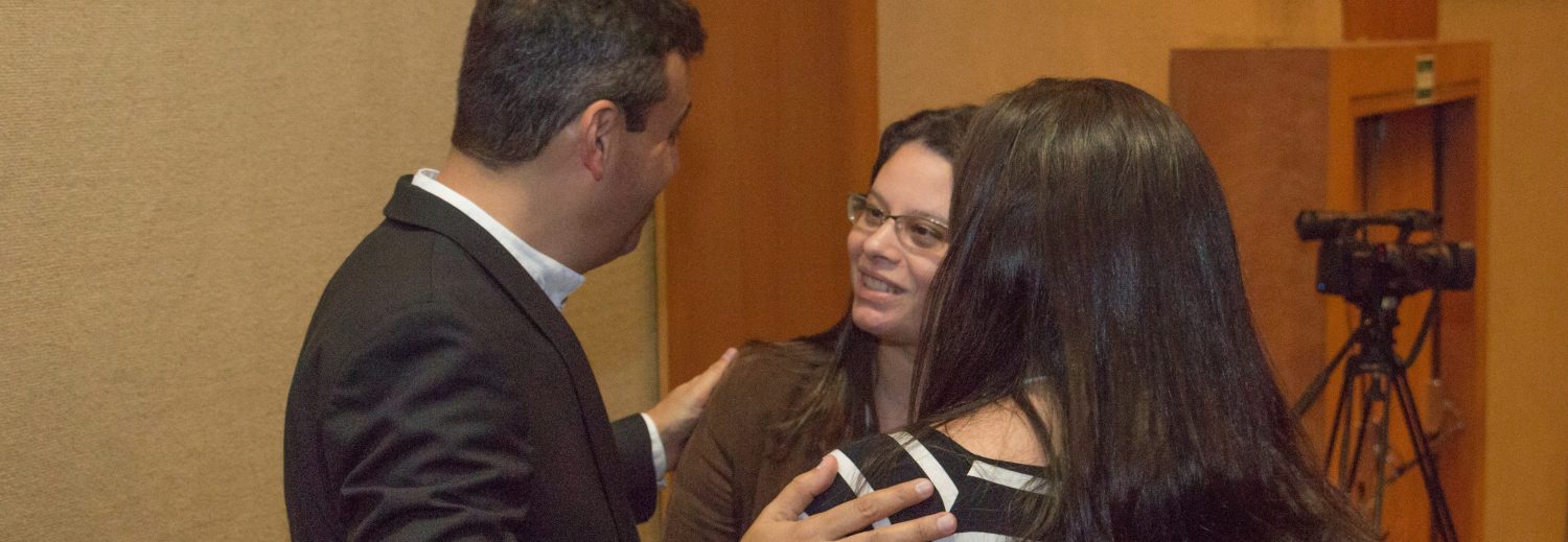 UM OLHAR PSICOLÓGICO E CRÍTICO